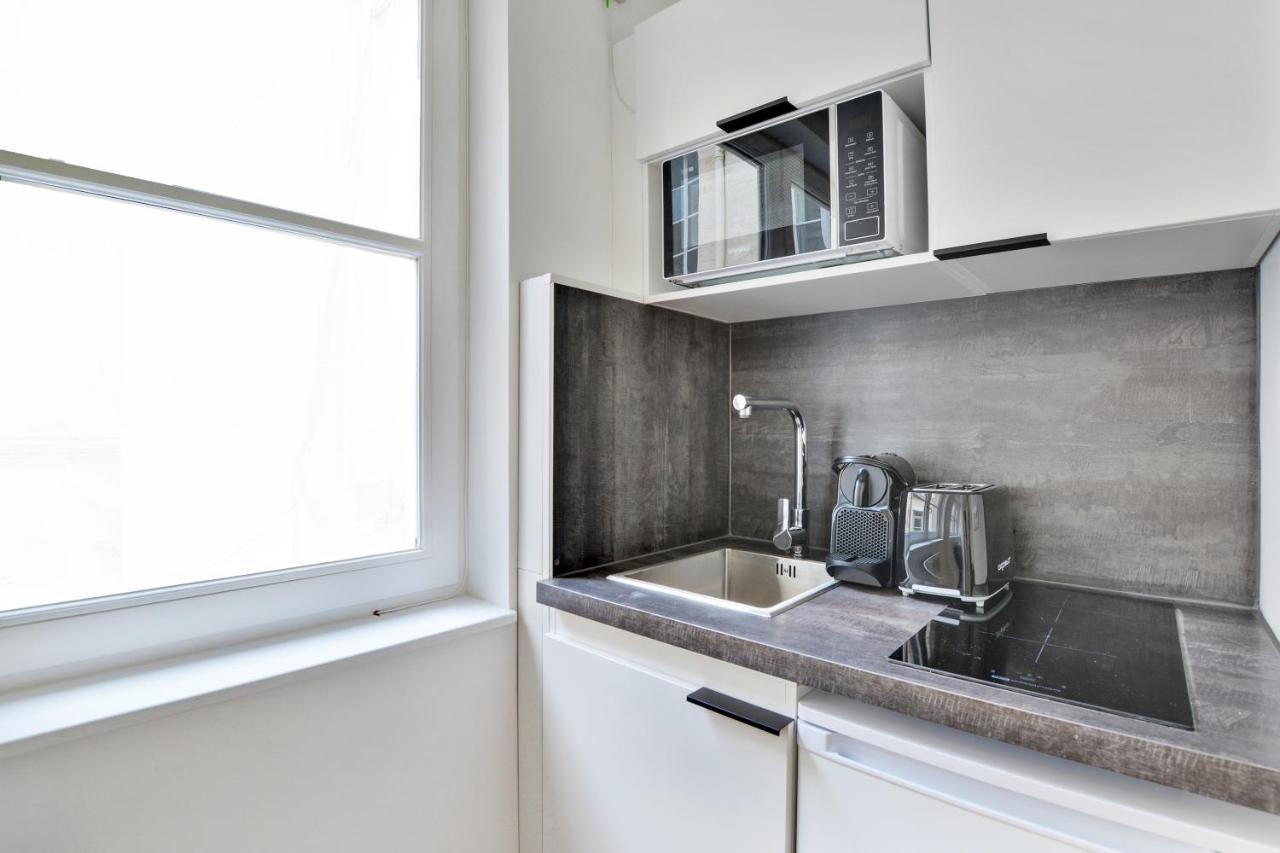Pick A Flat'S Apartment In Louvre - Rue Sainte Anne ปารีส ภายนอก รูปภาพ