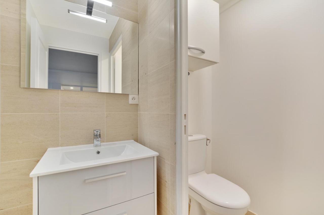 Pick A Flat'S Apartment In Louvre - Rue Sainte Anne ปารีส ภายนอก รูปภาพ